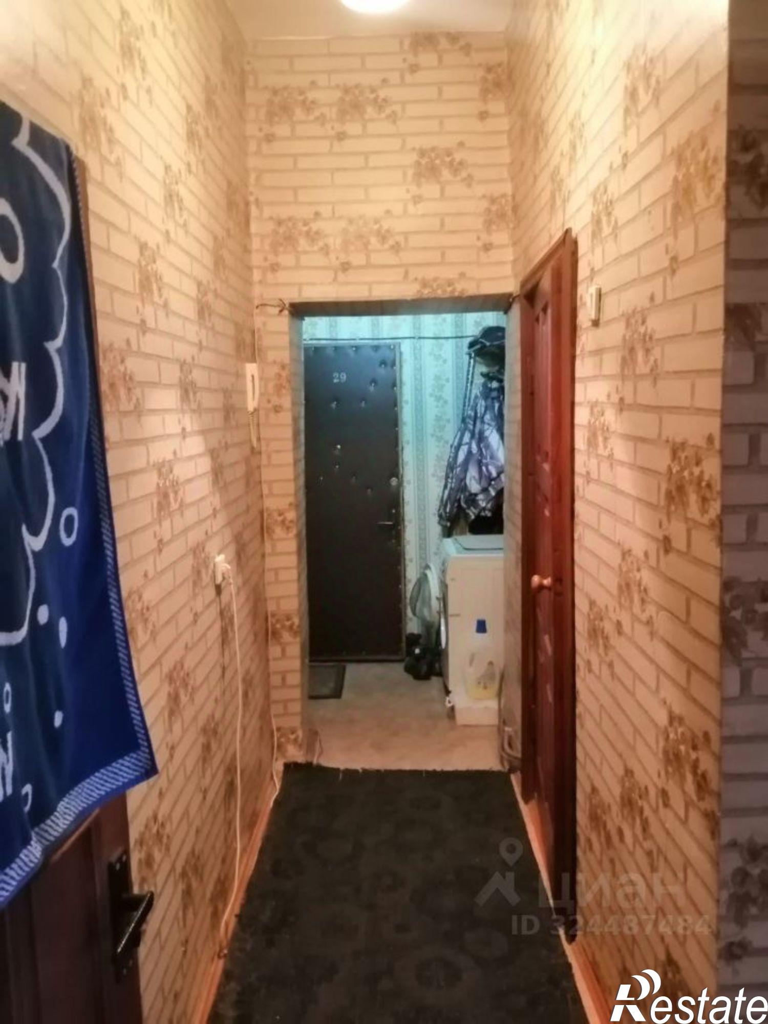 Купить квартиру за 2 500 000 рублей на Большая Спасская улица, 8/27