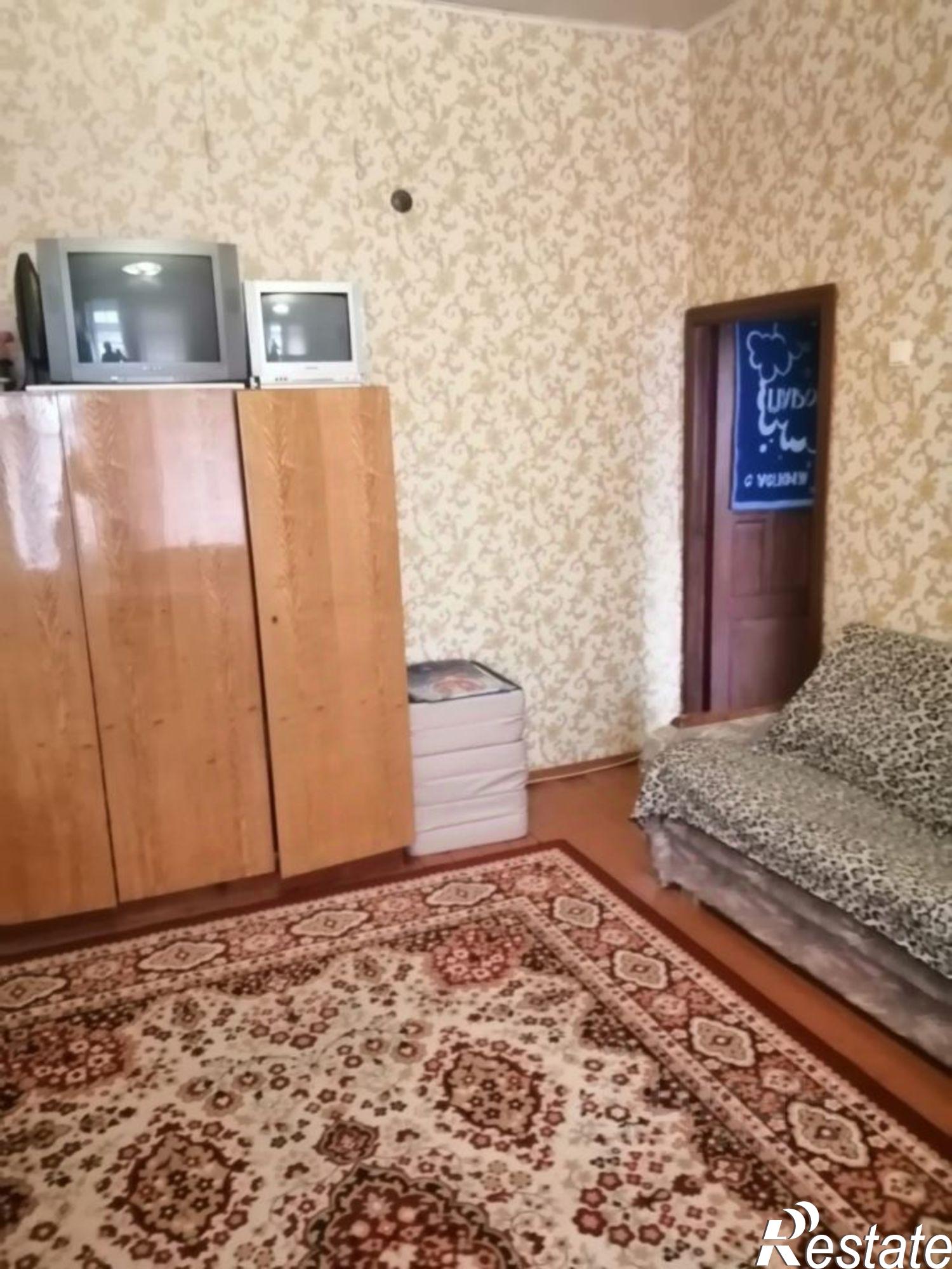 Купить квартиру за 2 500 000 рублей на Большая Спасская улица, 8/27