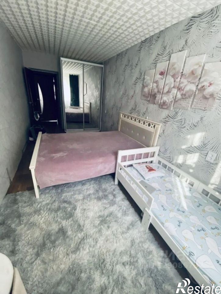 2-комн квартира улица Краностроителей, 12,  д. 12