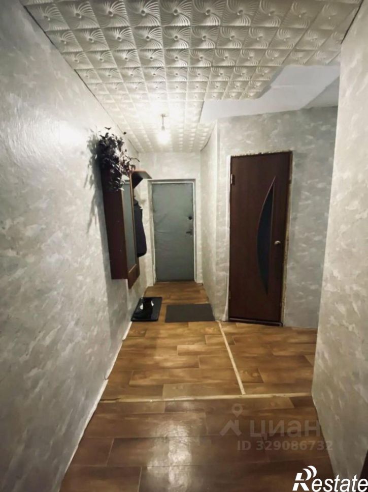 2-комн квартира улица Краностроителей, 12,  д. 12