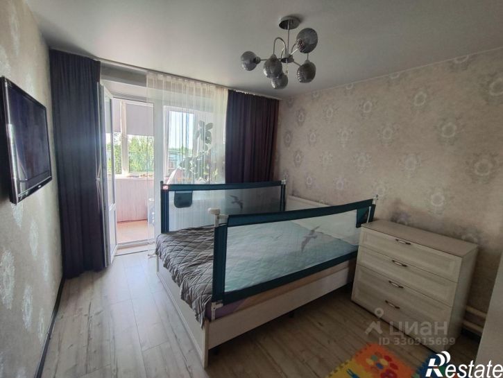 3-комн квартира улица Валентина Степанченко, 31,  д. 31