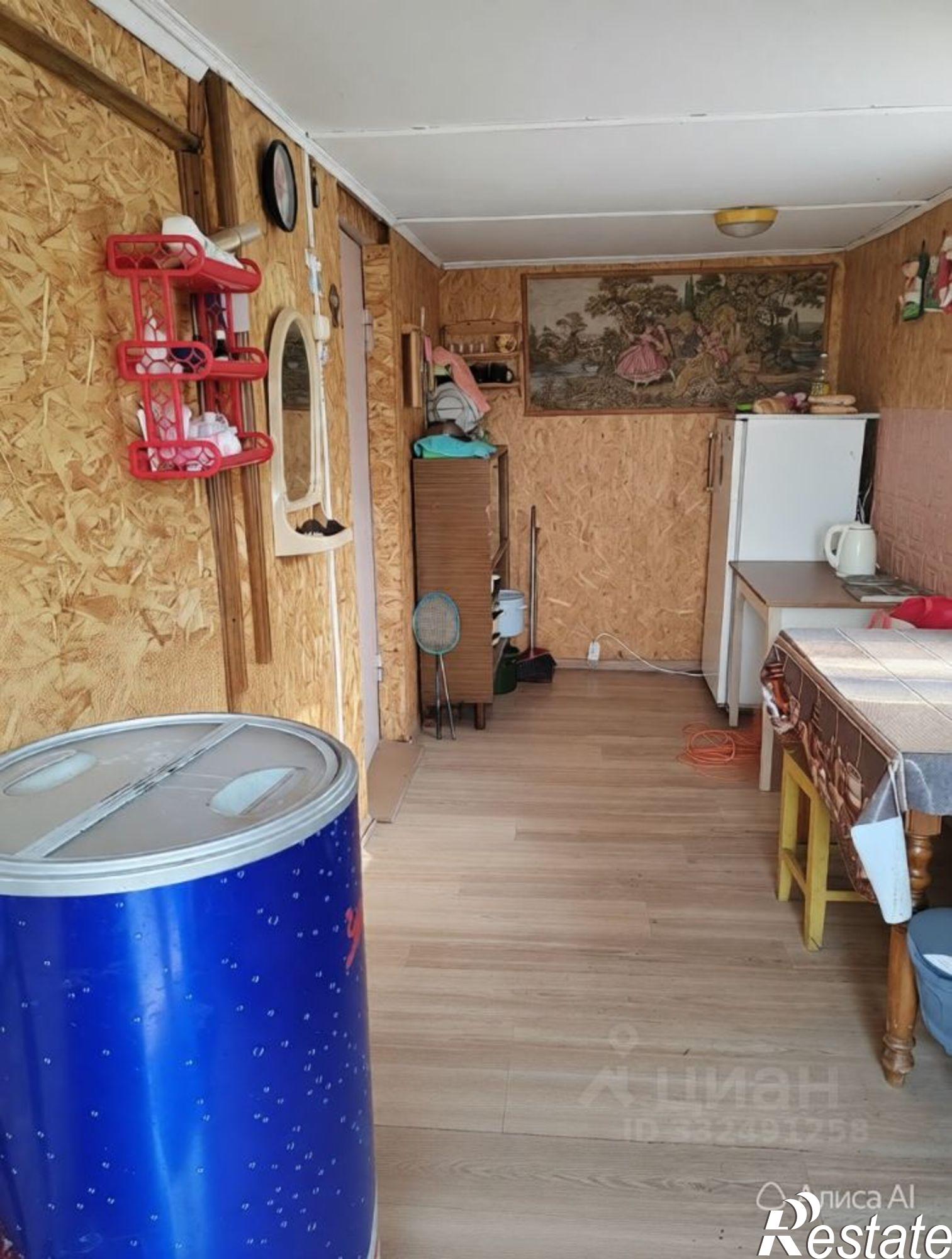 Купить дачу, дом, коттедж за 1 950 000 рублей на Советская пл