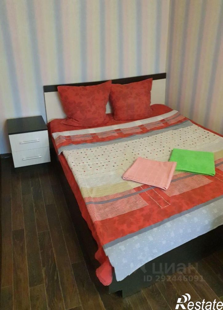 2-комн квартира Театральный пр-д, 1,  д. 1